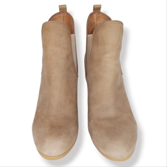 Coach Farah Ankle Boots Oiled Leather Size 10B Taupe Beige Wedge ASO Teen Wolf - Picture 3 of 13